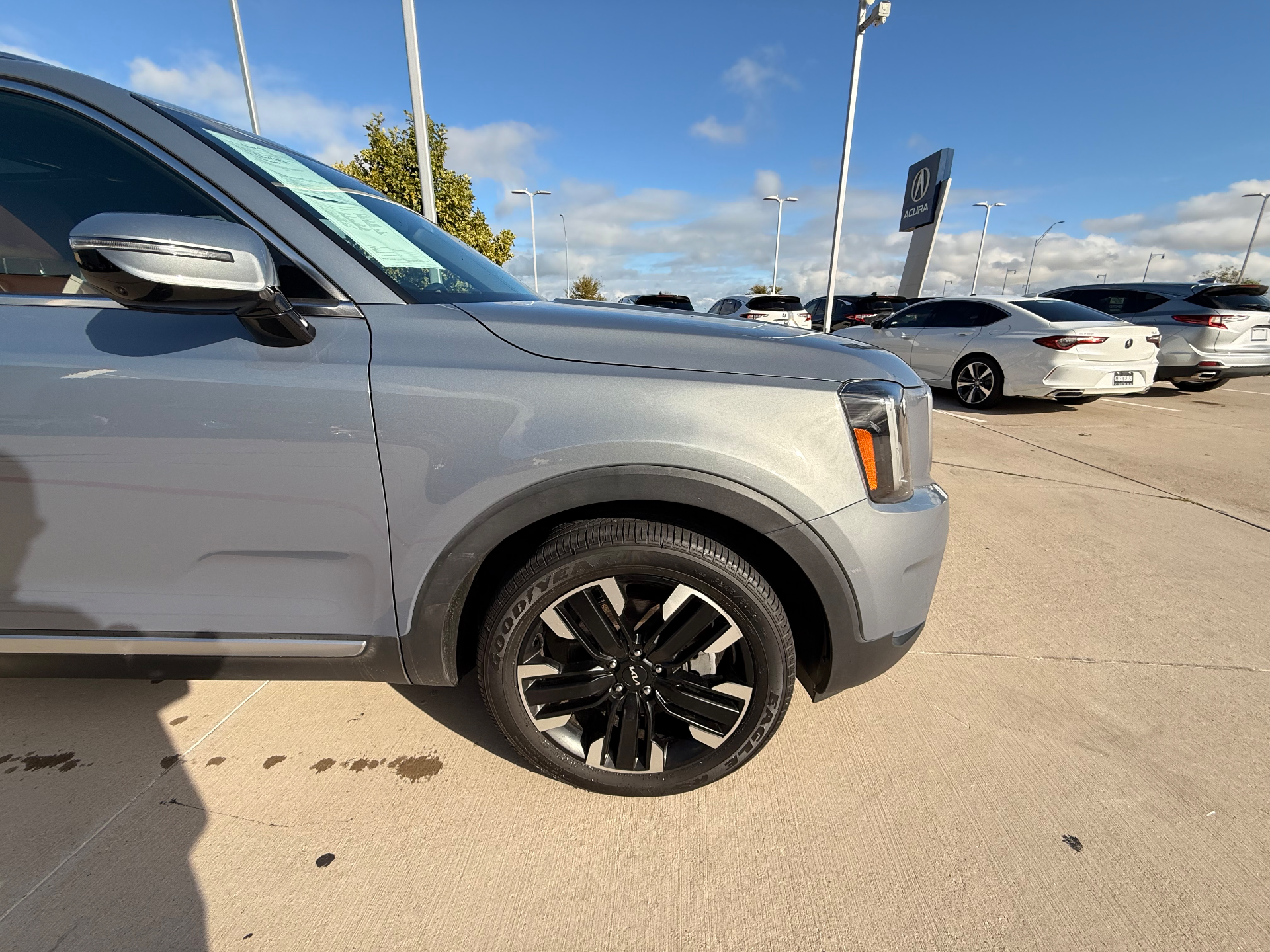 2024 KIA Telluride second row - VIN ending RG464879 - Grapevine TX