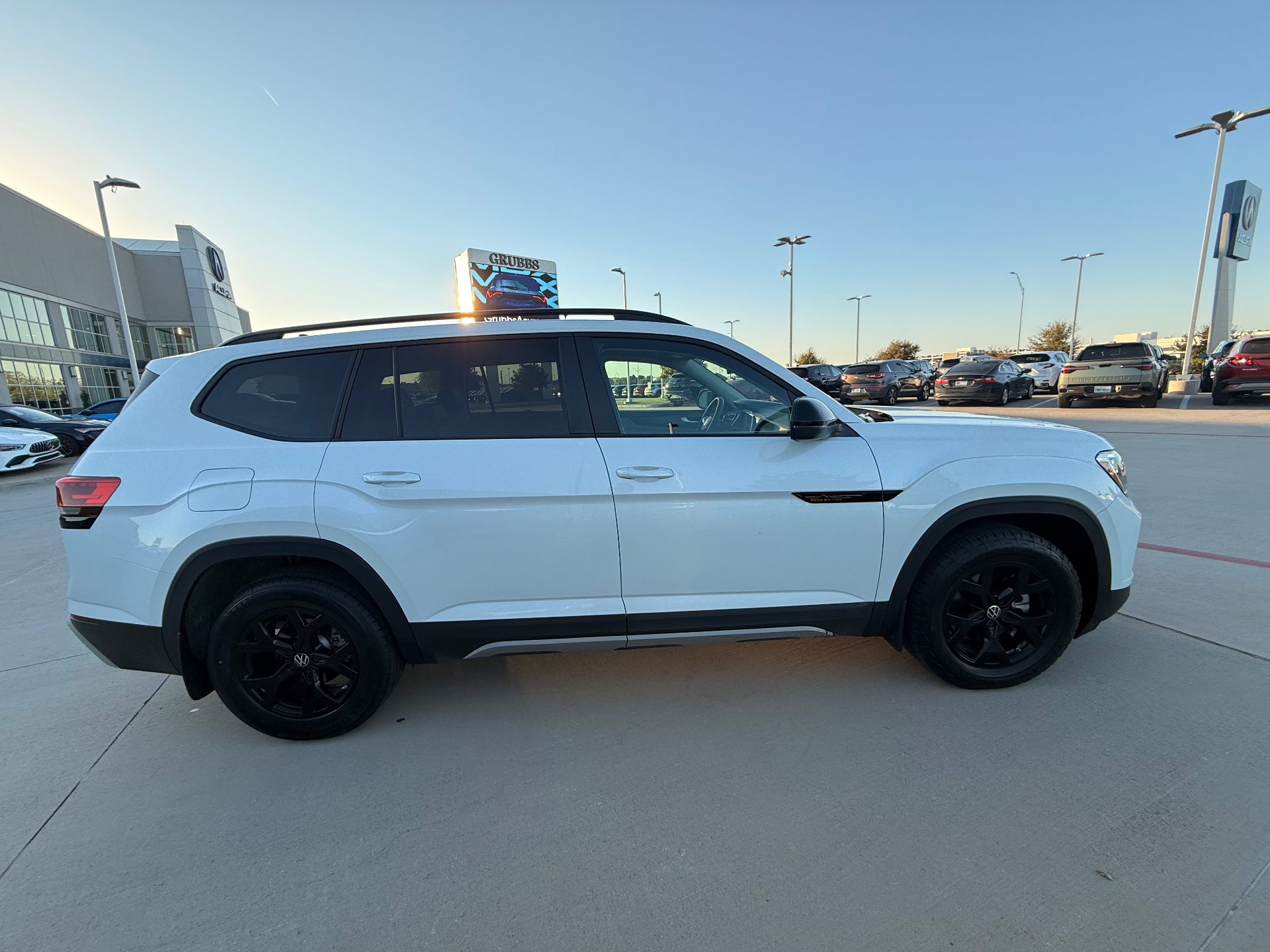 2024 VOLKSWAGEN Atlas - Grapevine TX
